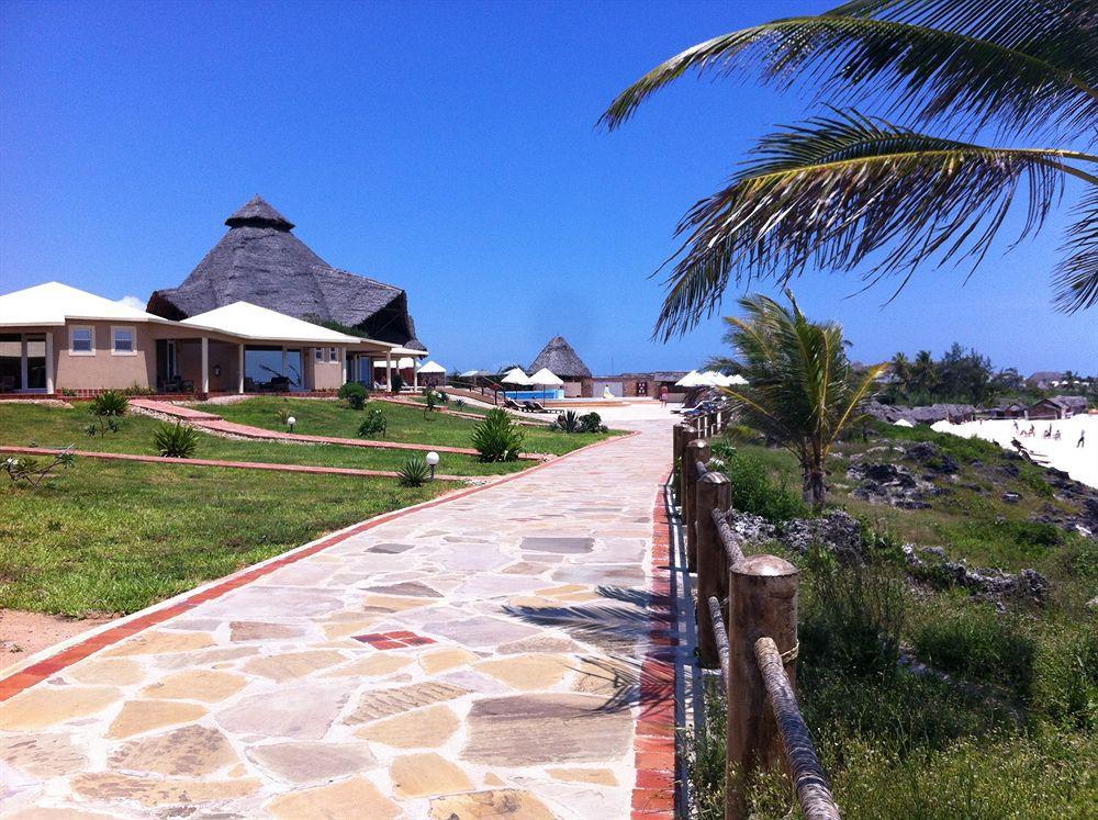 Watamu Bay Ora Resort Exterior photo